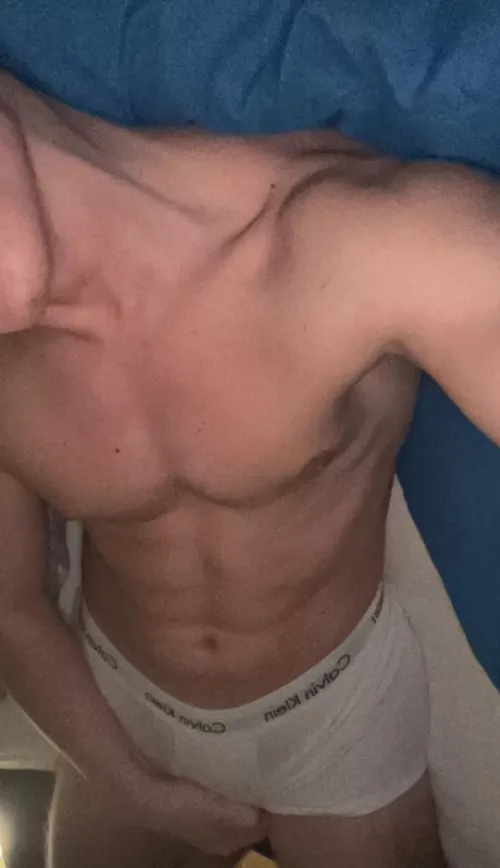 24 straight bro here, just bored in bed, anyone wanna keep me company? by Batica_gym99