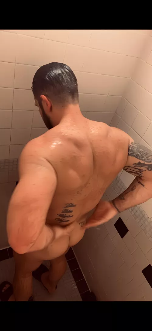 [38]Cum find me in the last shower in the back at the gym. by WhileSalt5776
