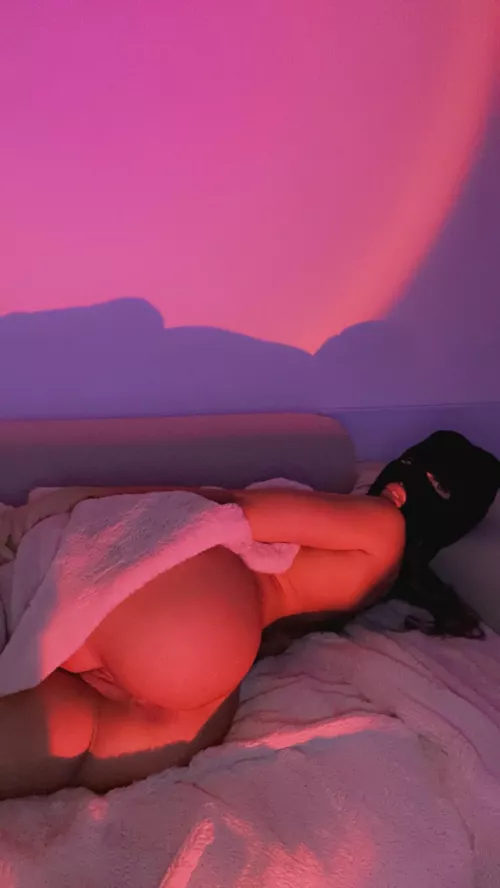 Been growing my ass for years. You think it's ripe yet? by Jess_rosea