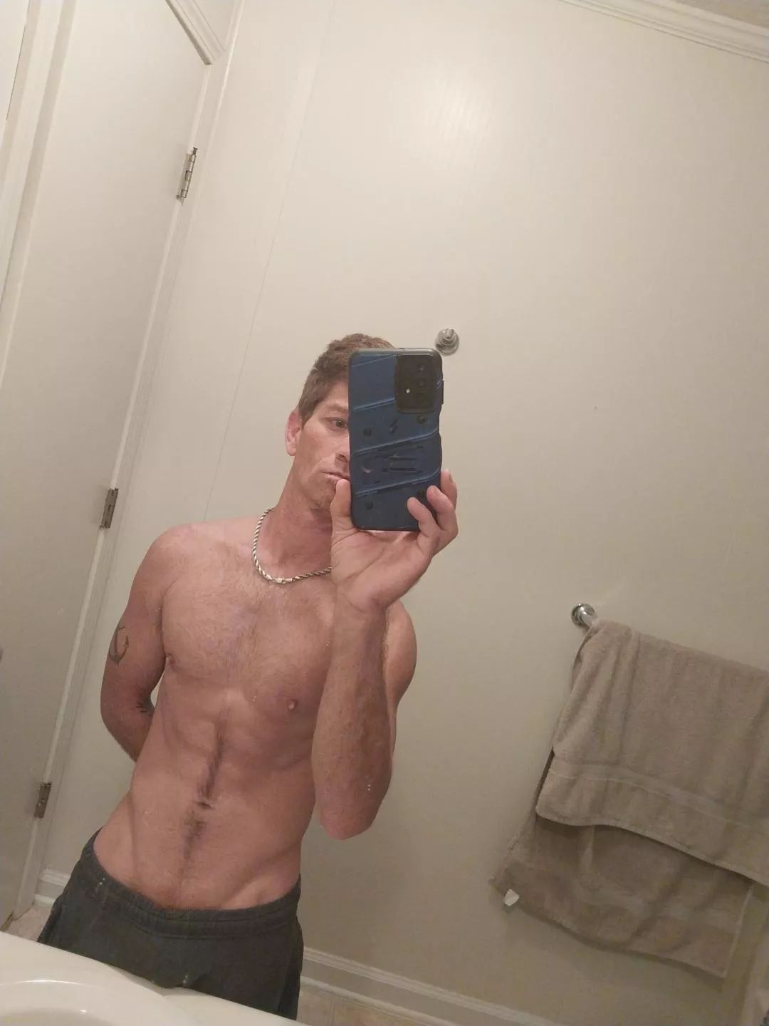 Cam posted by iceytreerat