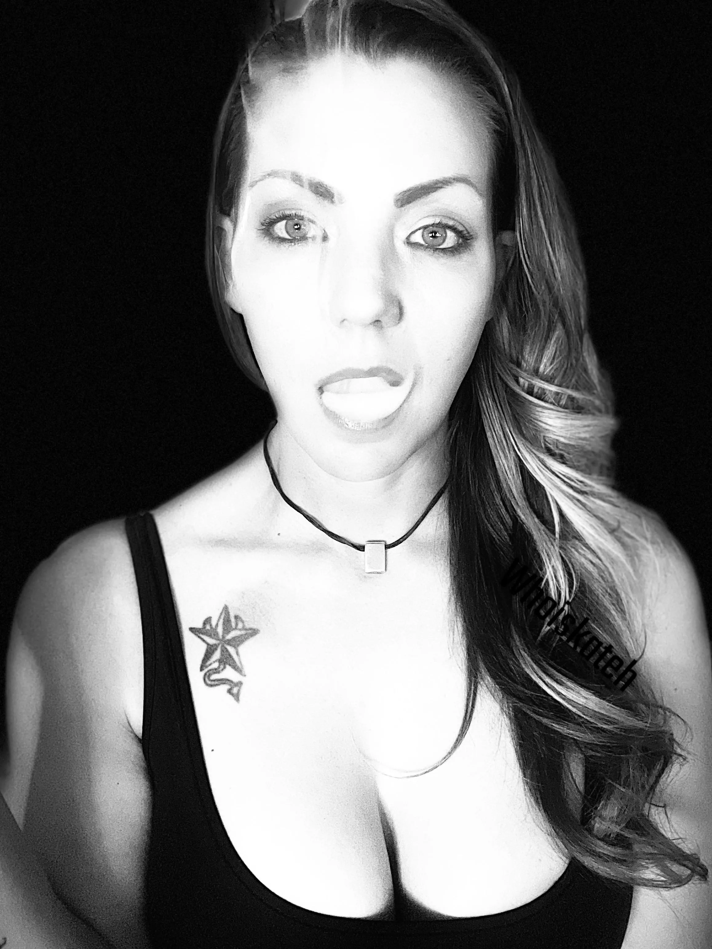 Eye contact like… (40f) posted by whoiskateh