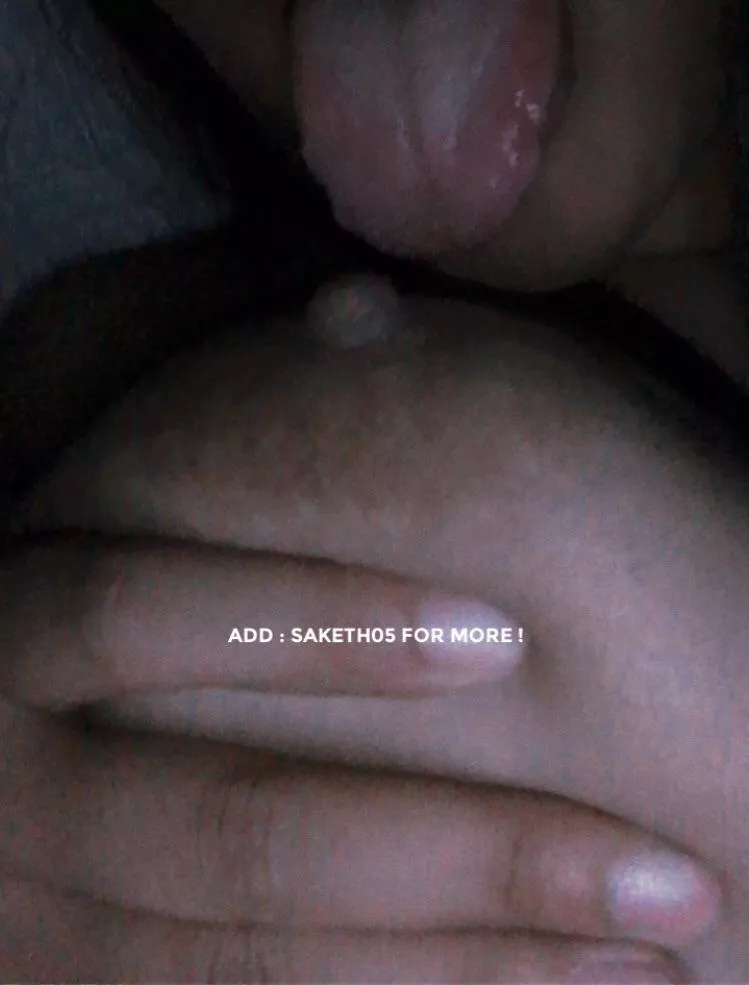 [f] na didila neto meron? Pwede din [m] 👅 posted by submissivehotmomma
