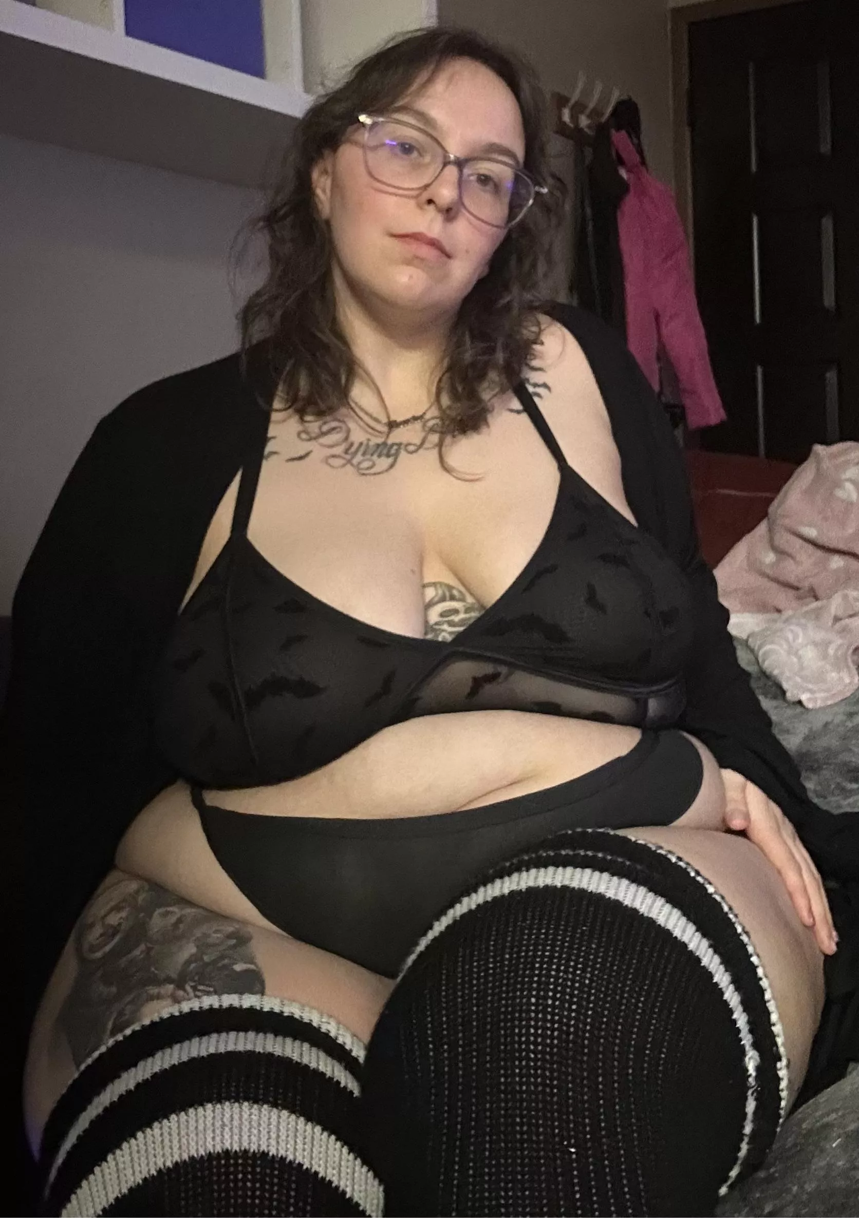 Feeling Cute ☺️ posted by SaltyCookie1996