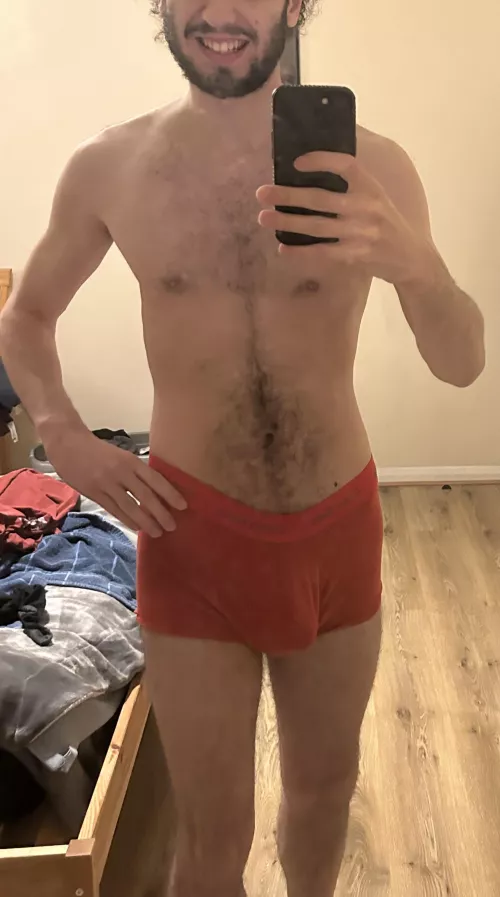 Feeling myself casually dancing to some Red Hot Chillies by hereforthearticles7