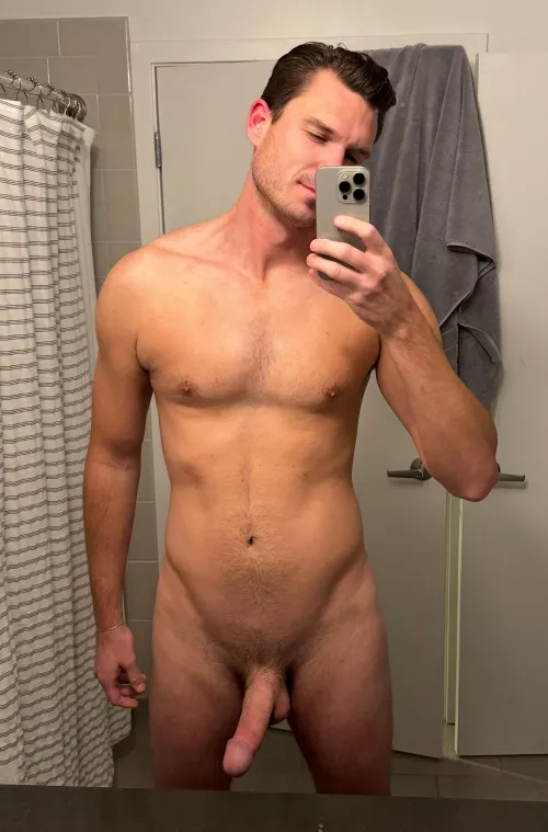 First Sunday without football calls for nude pics by highnoonersip