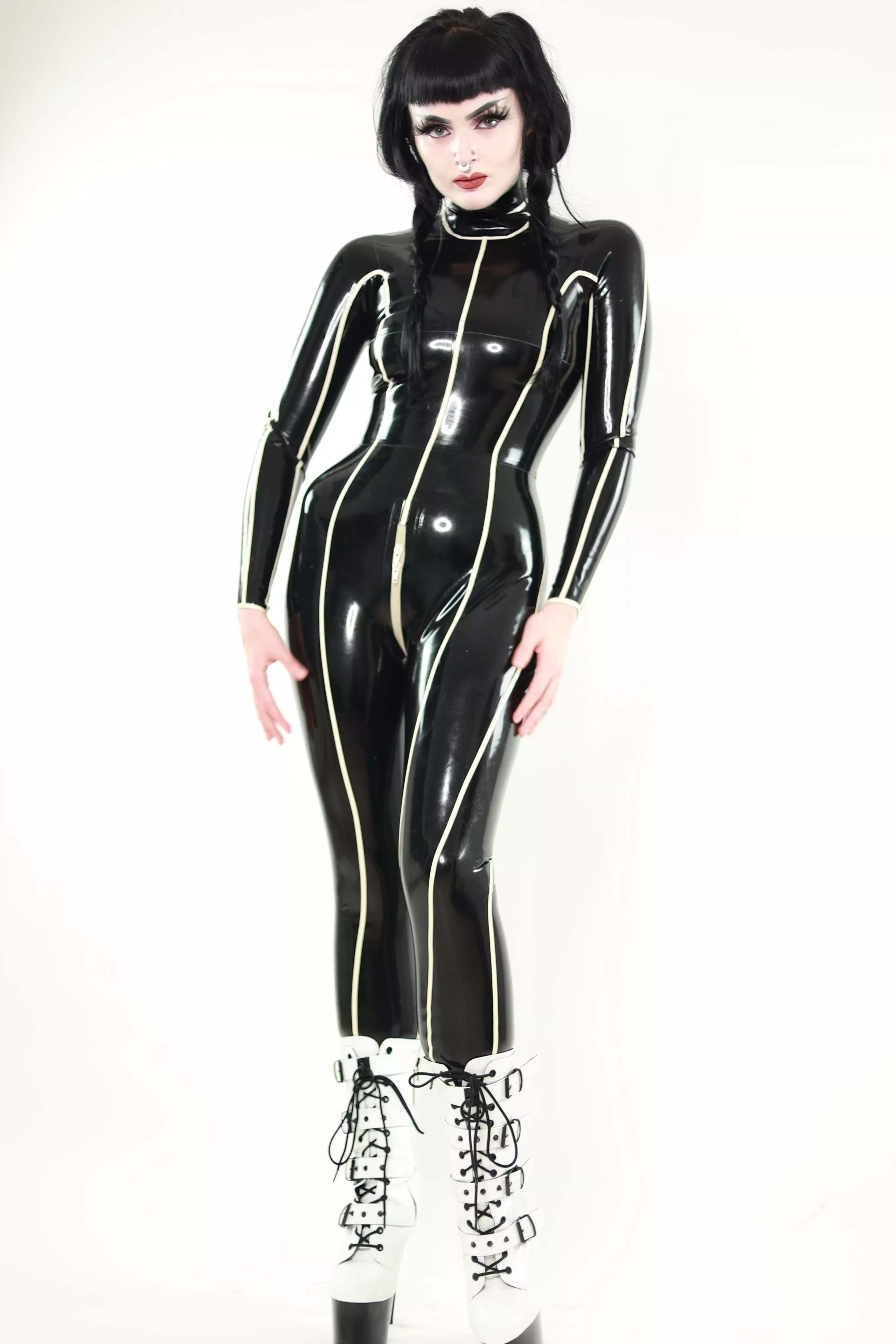 Full Latex Catsuit posted by EmpressPoison