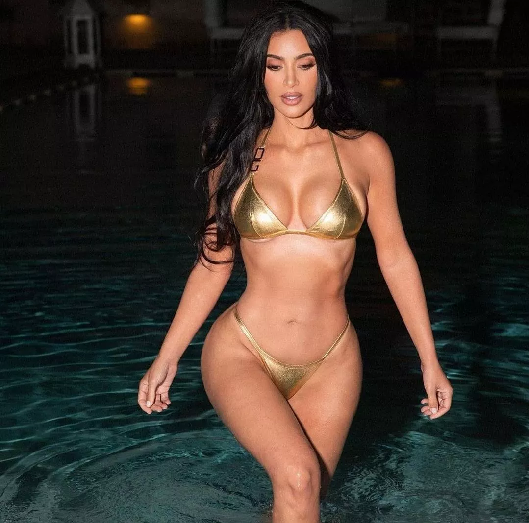 Golden body posted by NoNeedForSecrets