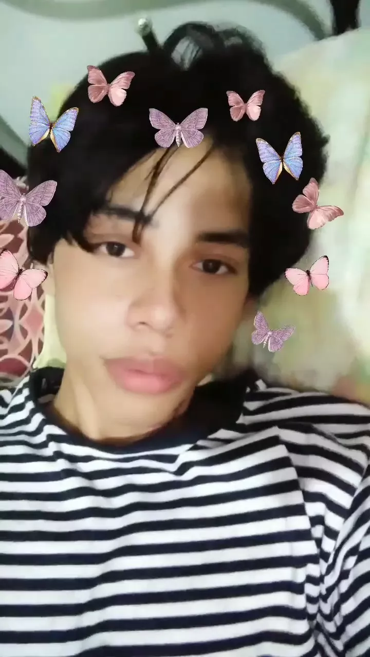 Hello 😊 posted by Empty-Presentation30