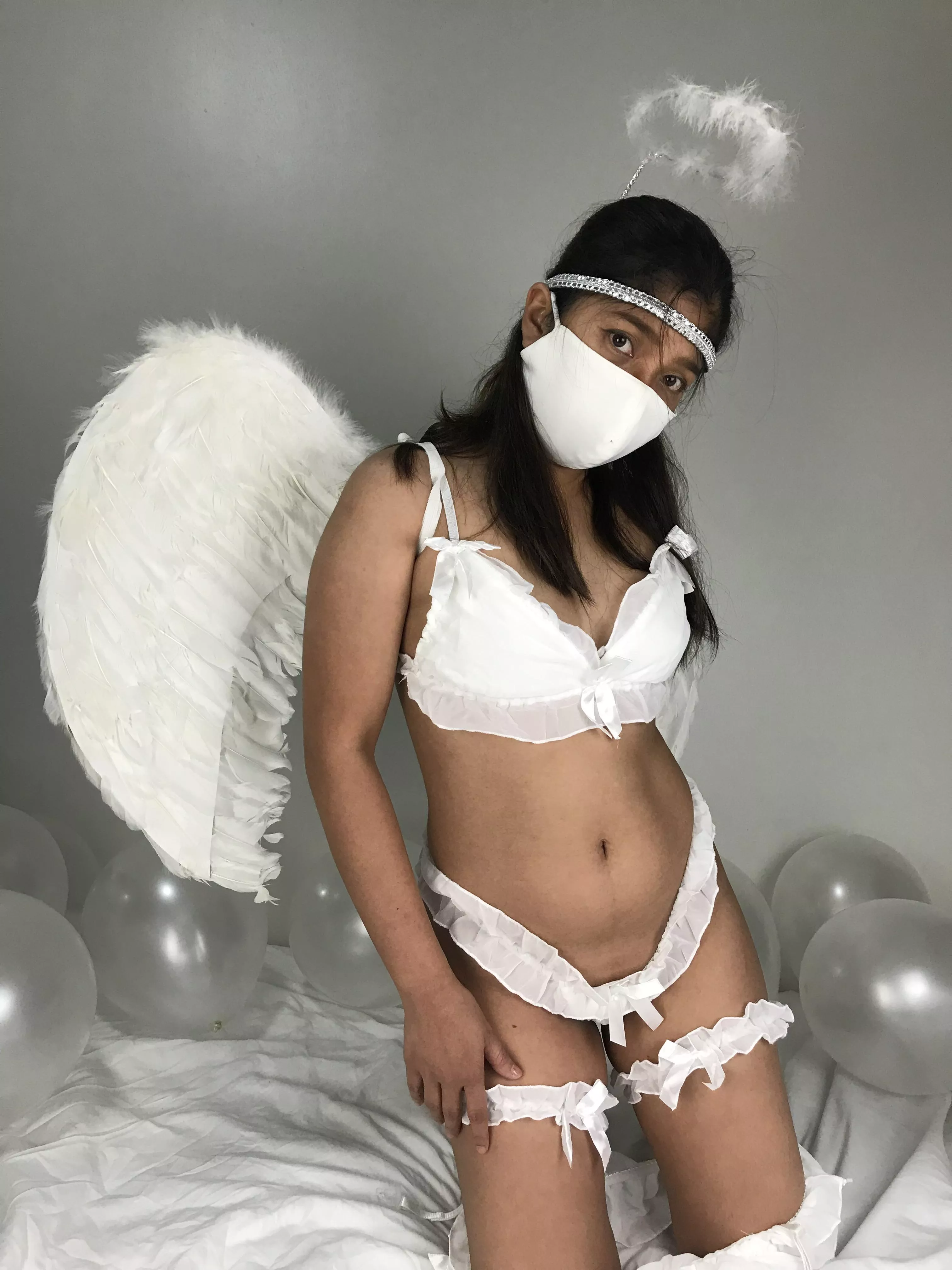 I came down straight from heaven… posted by TinyAsianDoll18