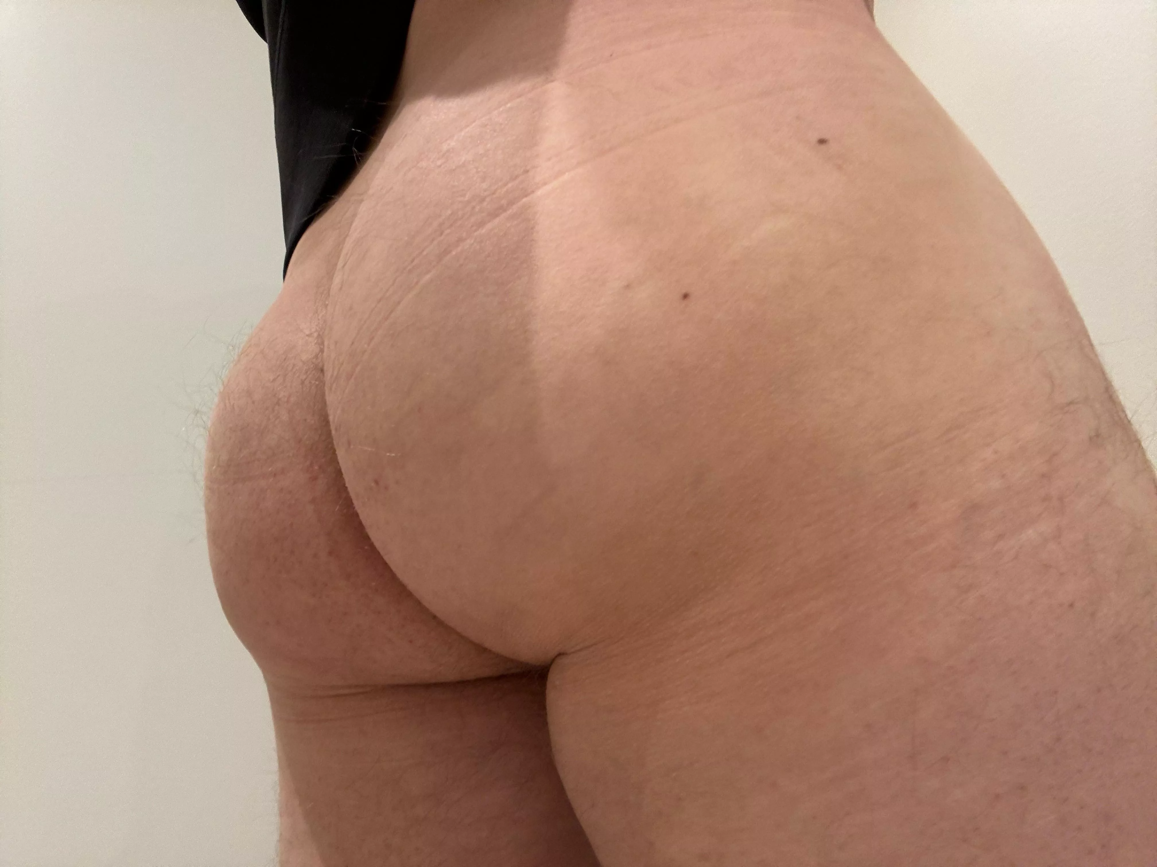 I crave discipline 🥵 posted by TheSecretSquirrel0