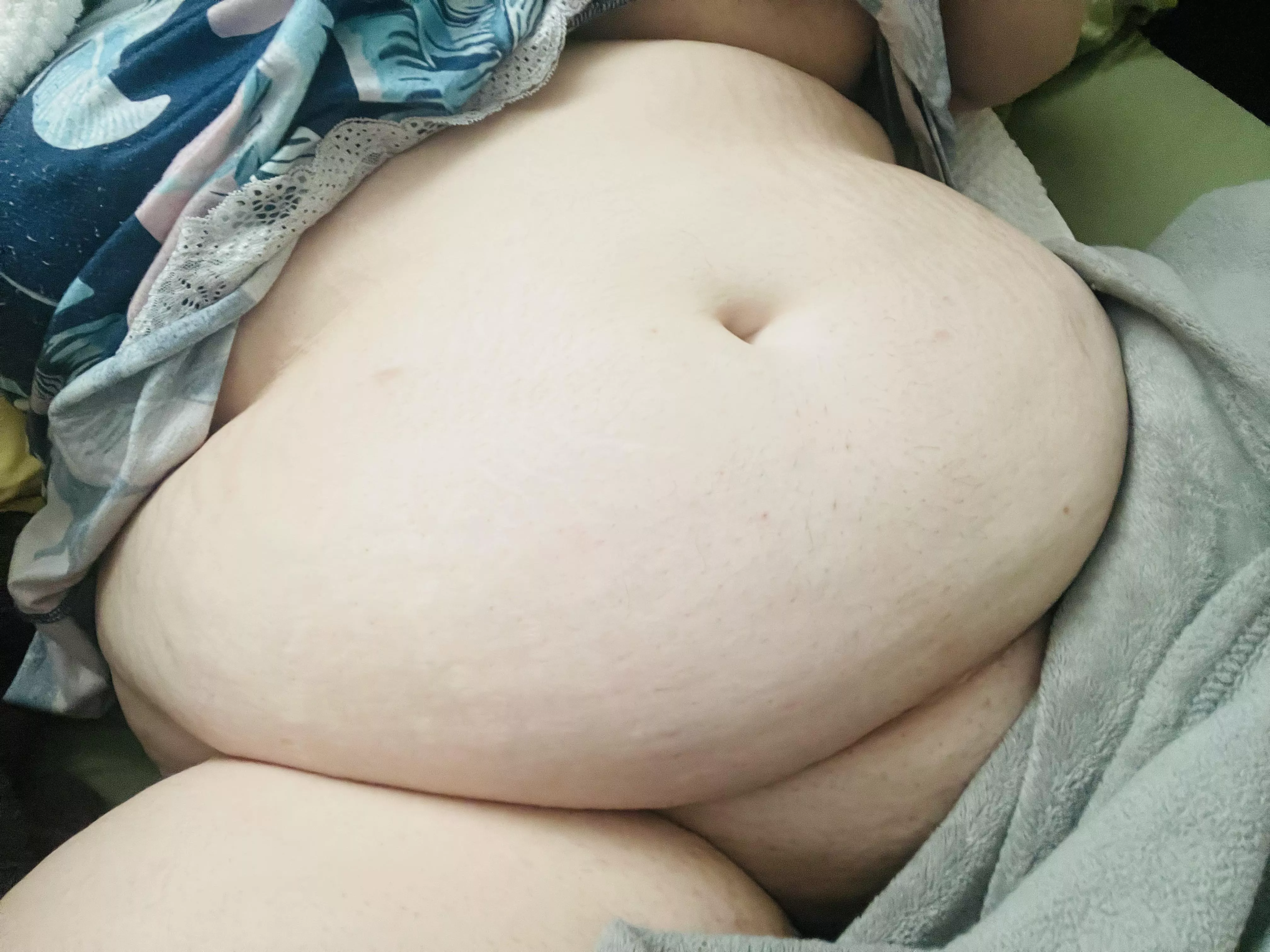 I have gained 5 lbs this week!! posted by Littlegirl1997