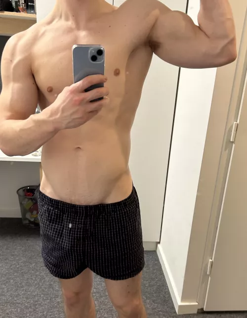 I know you wanna just strip em off by seblucky96