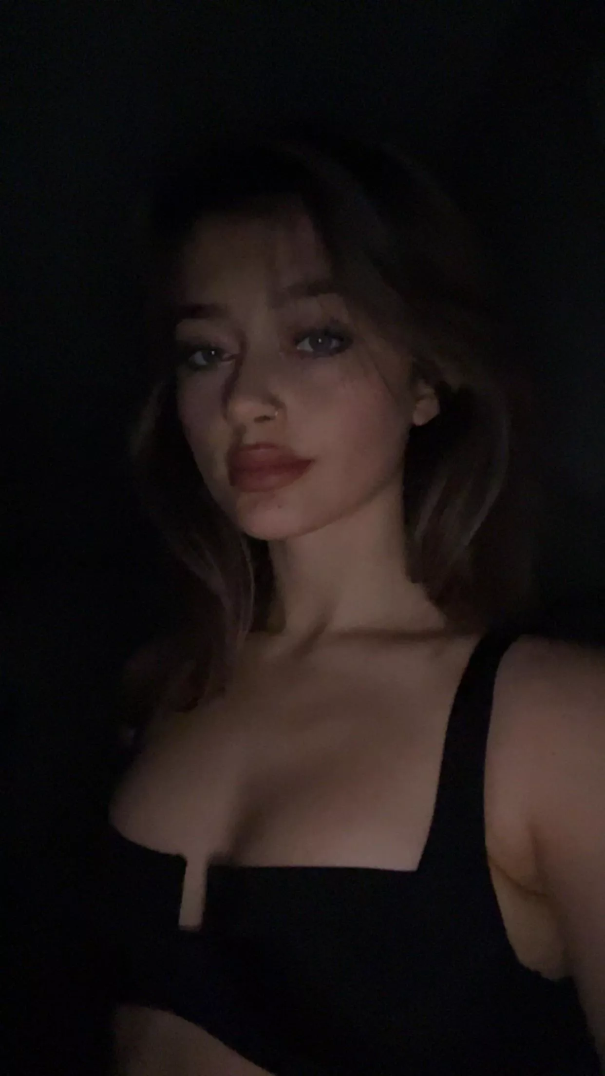 If i sent you this before class would you skip to come hang posted by imRileyRain