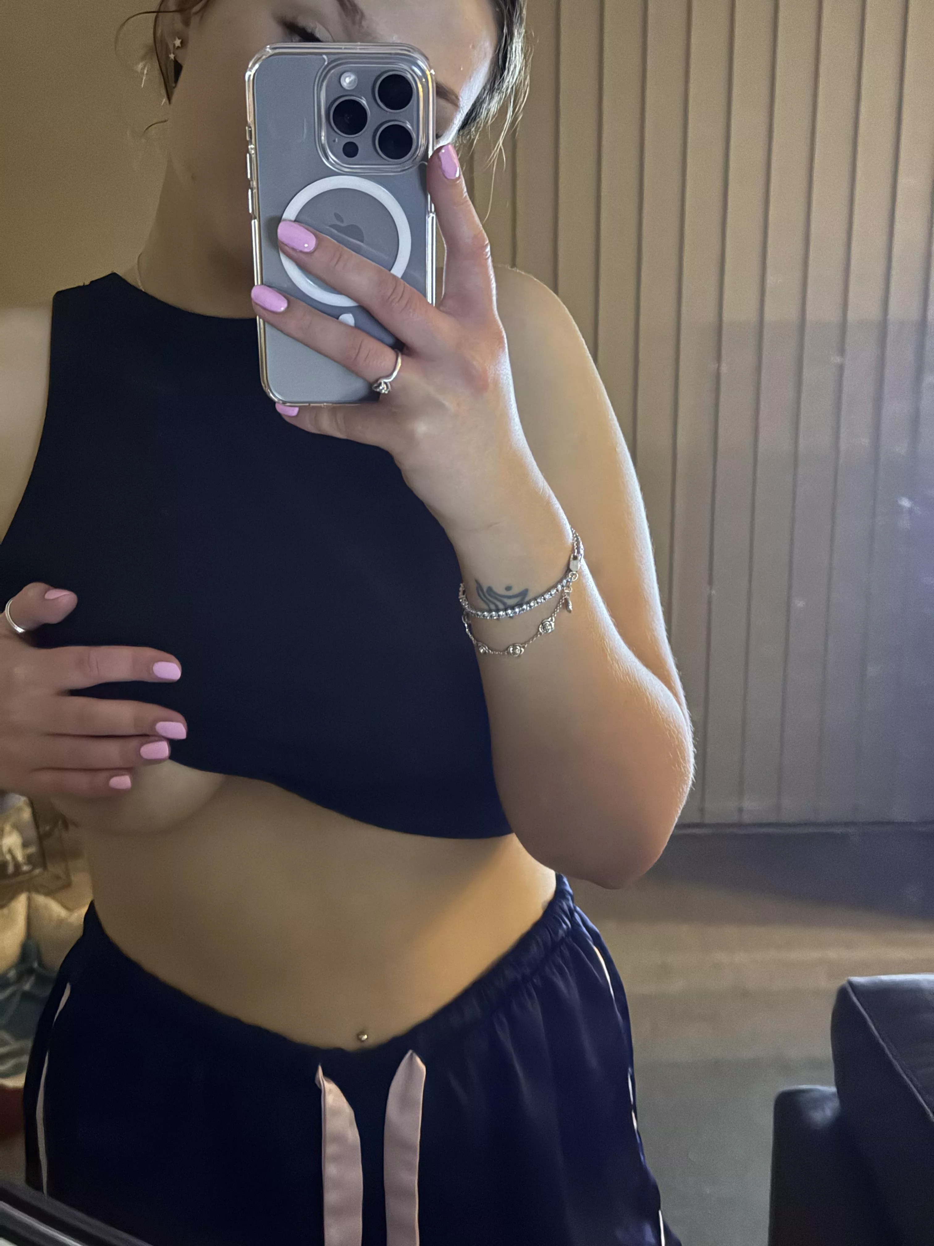 i'm all yours posted by MagnoliaLuciaDaisy