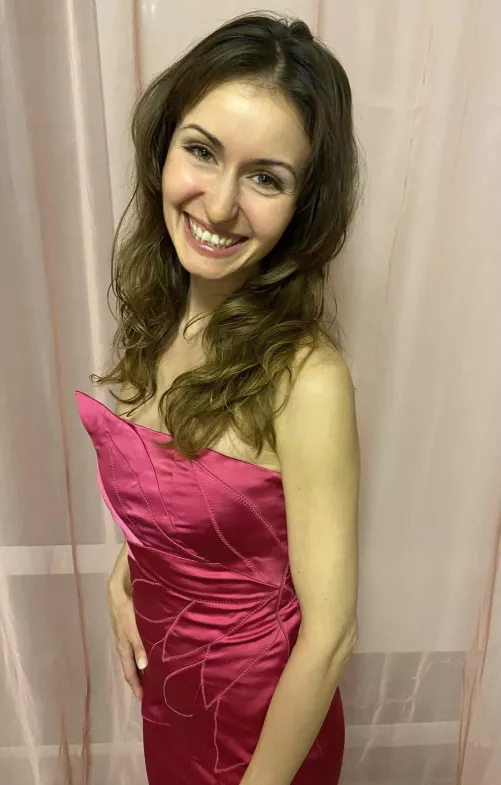 Just a milf decided to wear her favorite dress for a date (F31) by Viki_soul