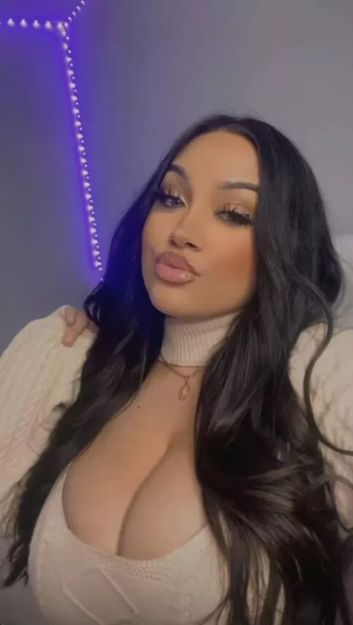 Latina by Alexjerkaddict2