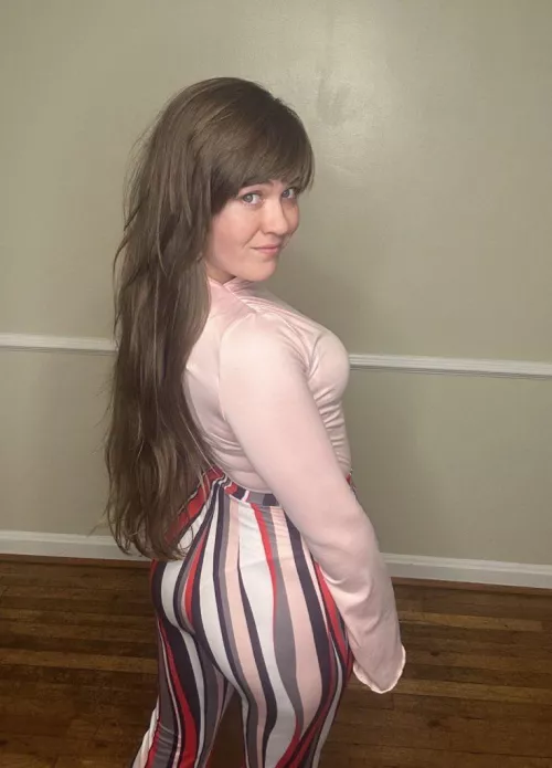 Love pink [f] by SorrryCharlie