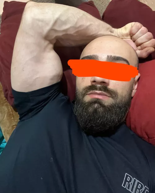 May I have your attention? :p by Prestigious-Army9473