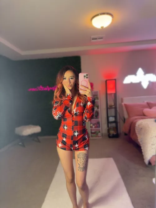 ⭐️ Mistress Tessa And Queen Of Your Wallet ⭐️ I’ll Have You Fucked And Begging For More.. Let’s Have Some Real Fun Tonight 😈🥵 [cam] [dom] [gfe] [sext] [pic] [rate] [vid] (pricing below) by tuttiifruttiibaby