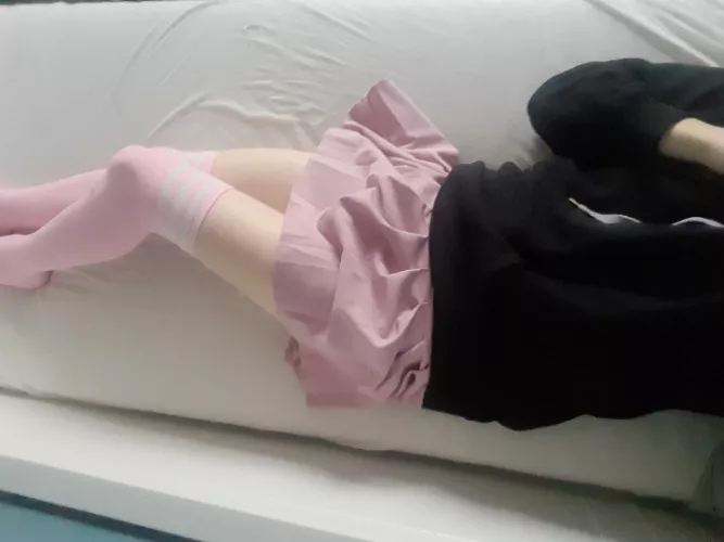 Pink is so cute :3 by TheSoftestKindOfBoi