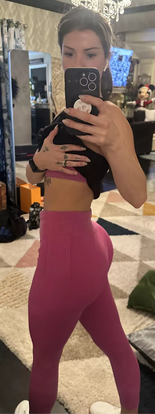 Pink ribbed yoga pants by lolotaylor