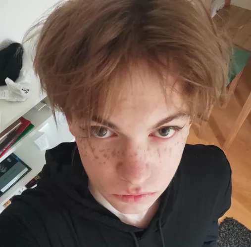 POV you are taller than me and called me short even though I'm NOT by FaintsFB