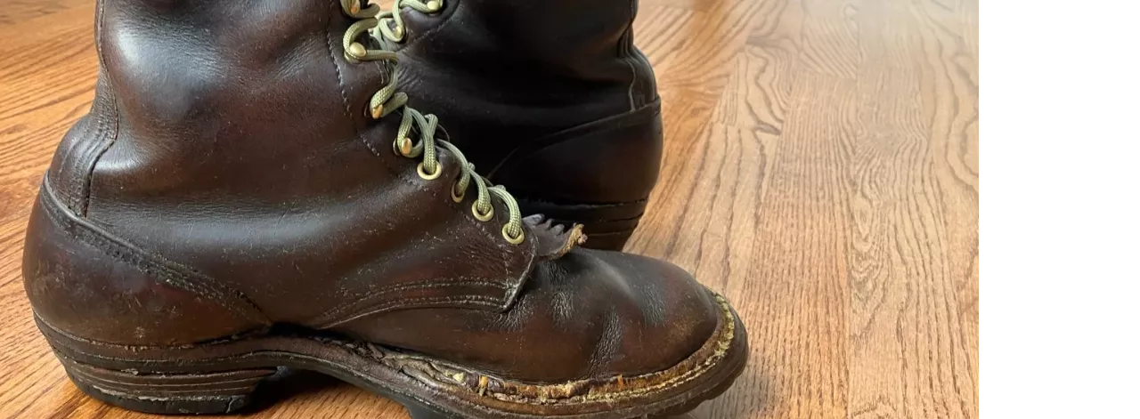 Previous owner tried to glue the sole back on. Could a decent cobbler salvage these? posted by emery1795