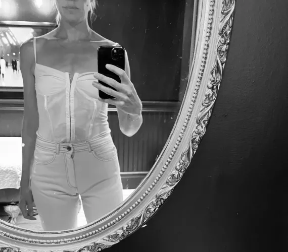 Skinny wife (44) send you this selfie. Wyd? by DowntownFitDad