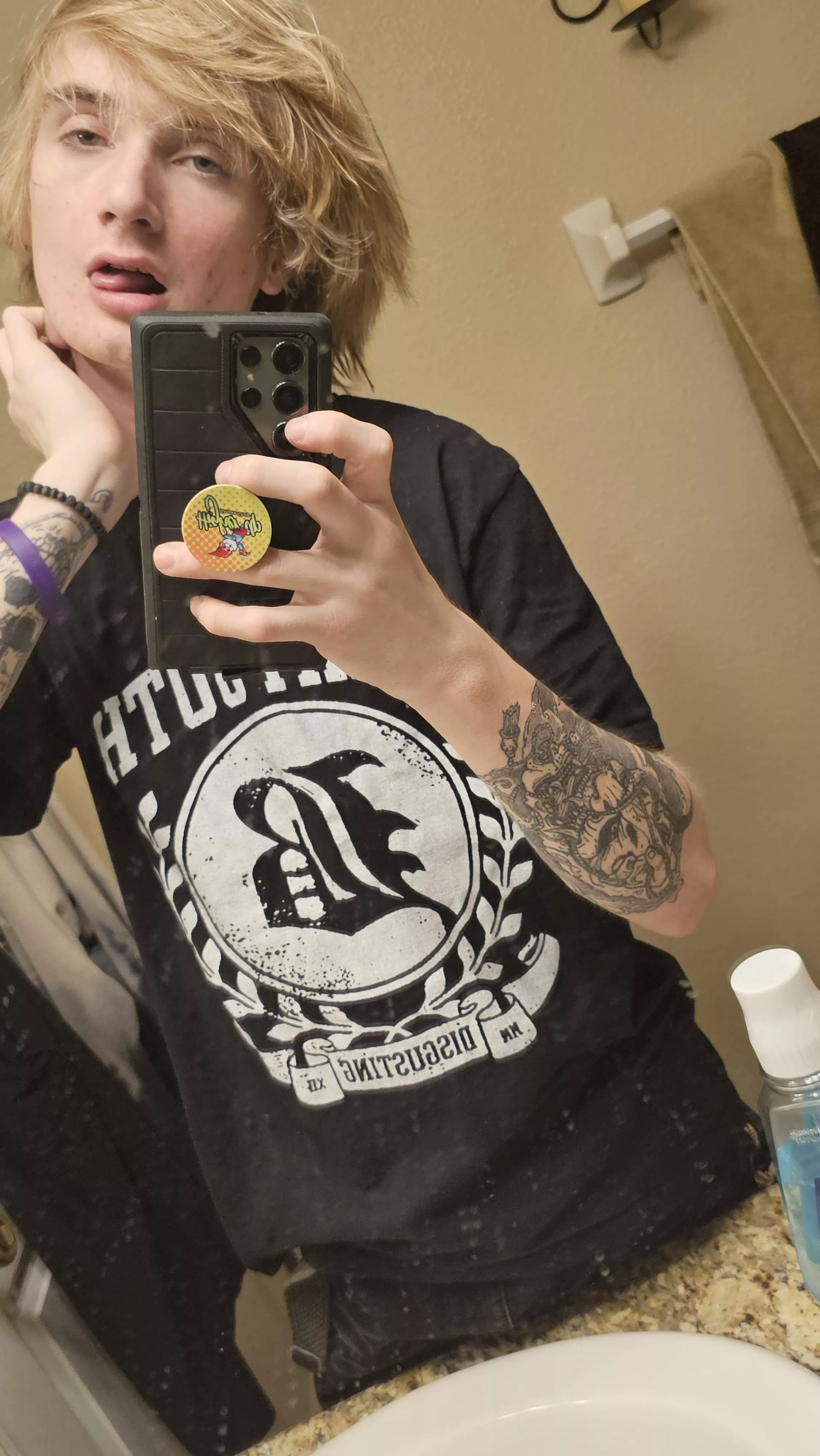 thank you guys for boosting my self esteem, ill try to keep posting more posted by alex_sigh