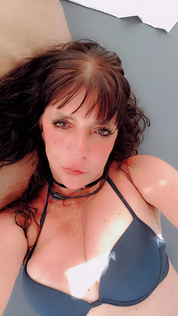 vacation posted by Isislovexo