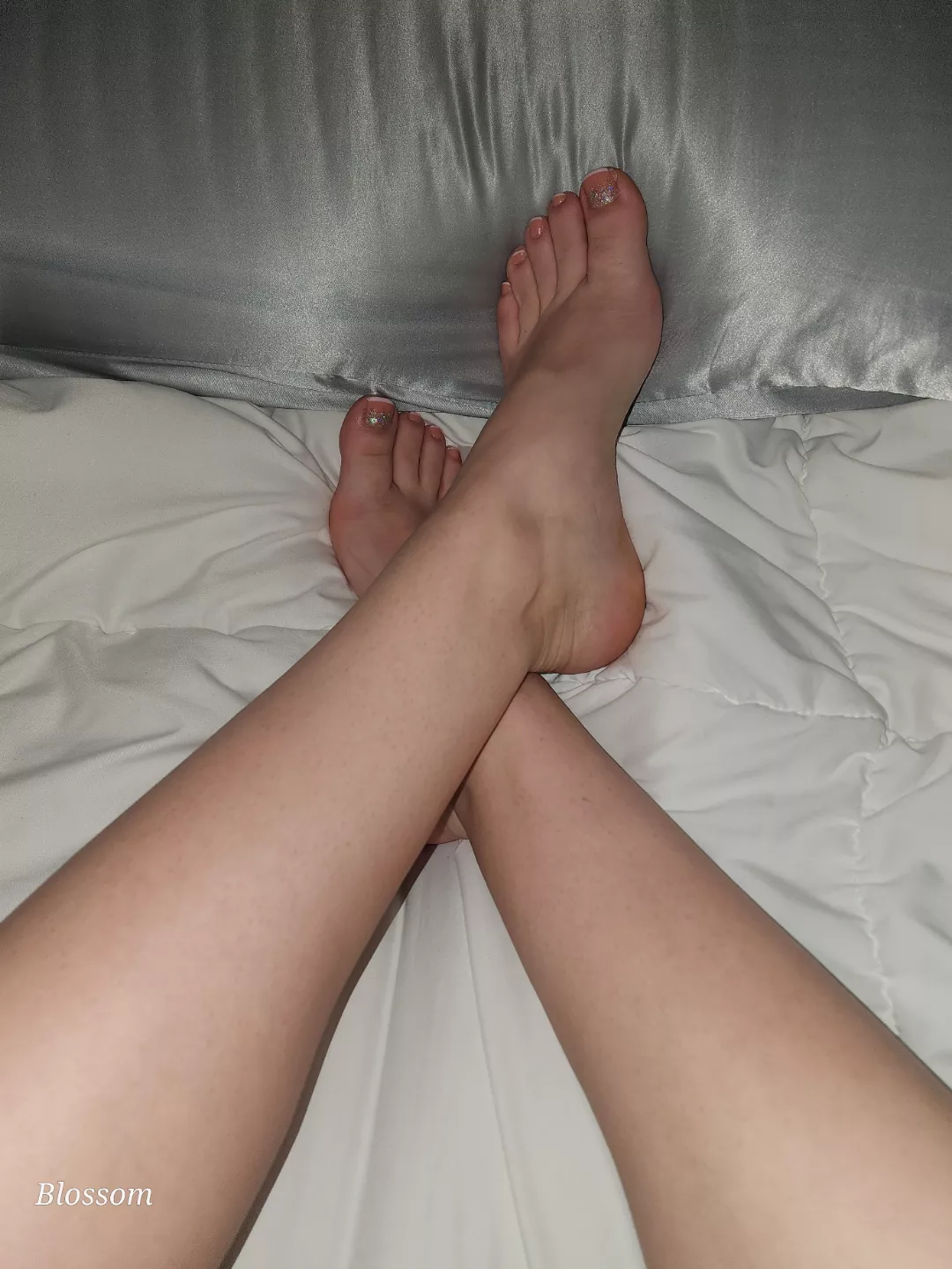 Want to see more? 😏 posted by blossoml0v3