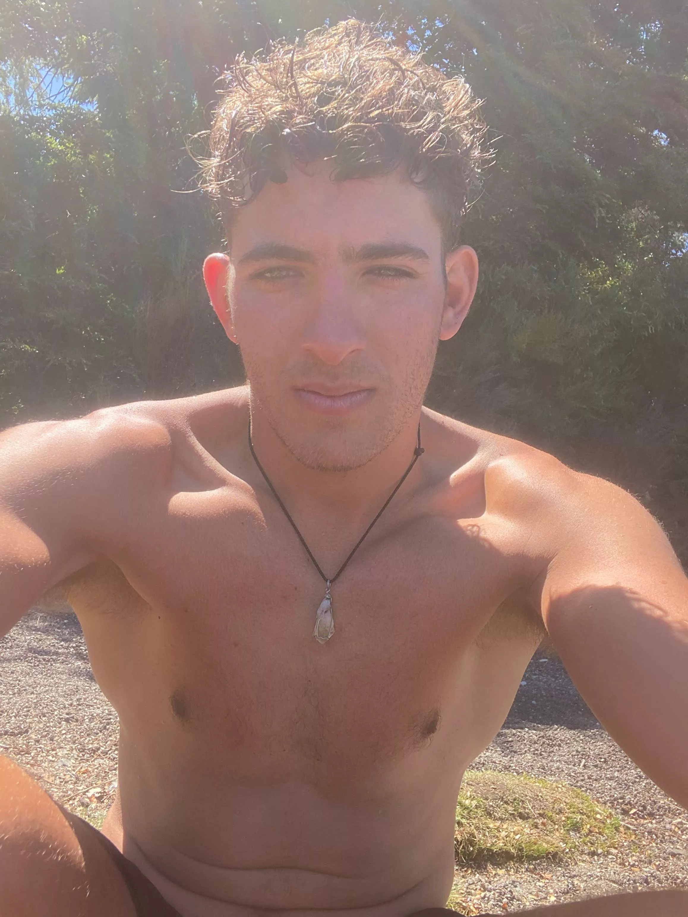 Who for my armpits? posted by Santhiconstan