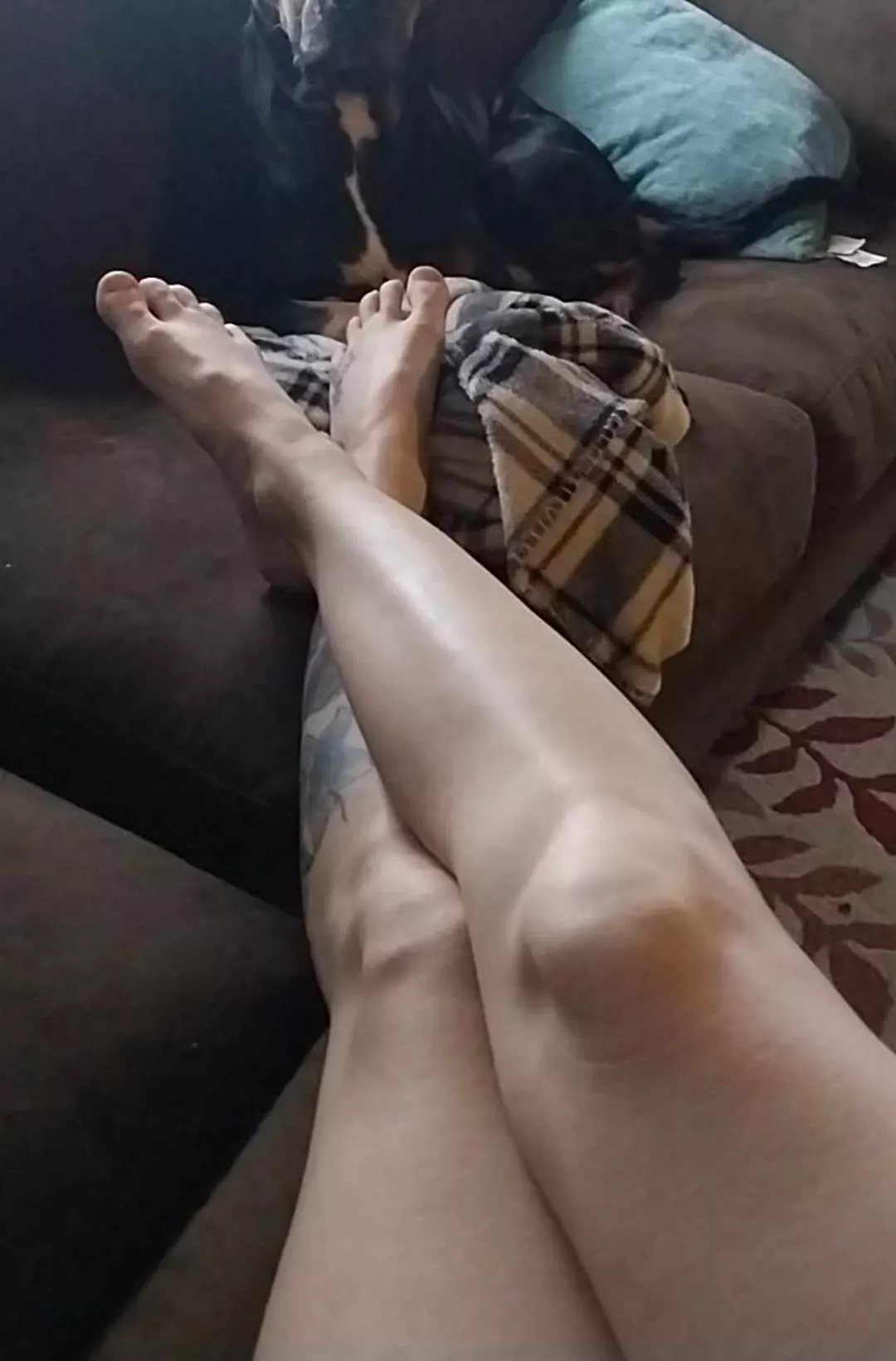 Would you let me give you a footjob? posted by MommyKaysFeet
