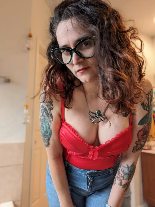 Yes, that's an octopus necklace. by emberskies27