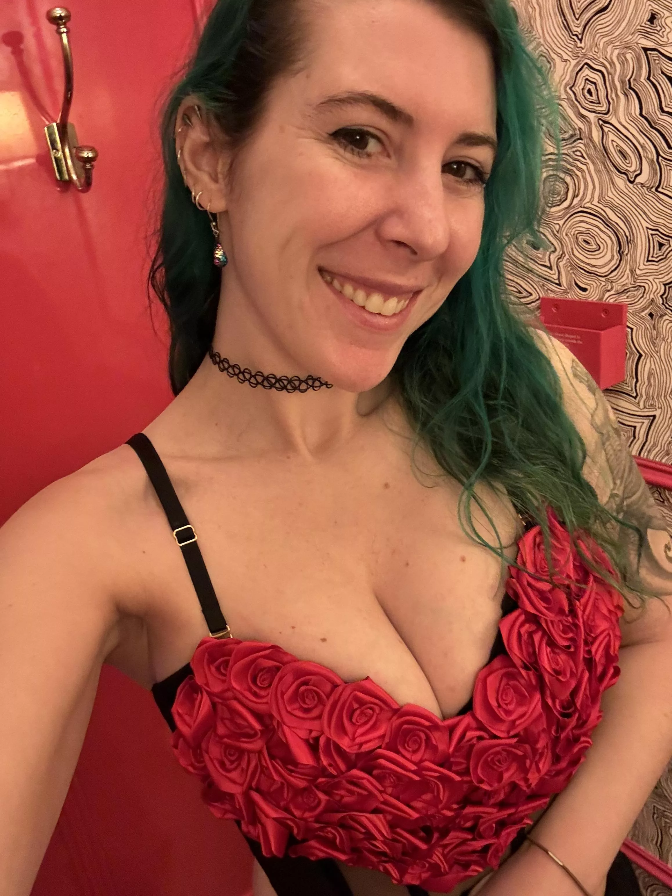 Your cute Valentine posted by sirenskiss3