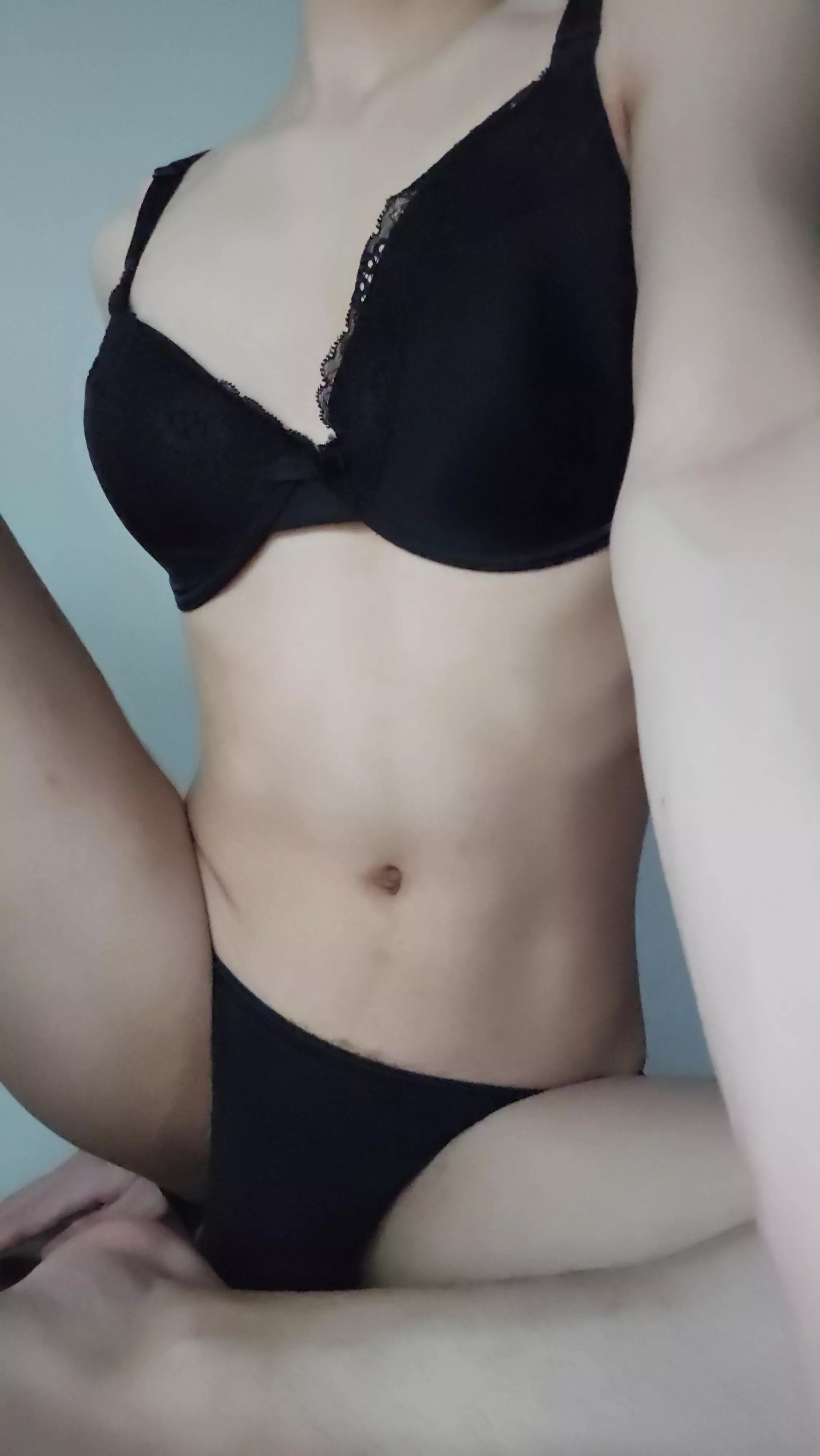 19 asian, looking to snap with muscular man to cum with me @yunhji23 posted by Internal_Fall_7082