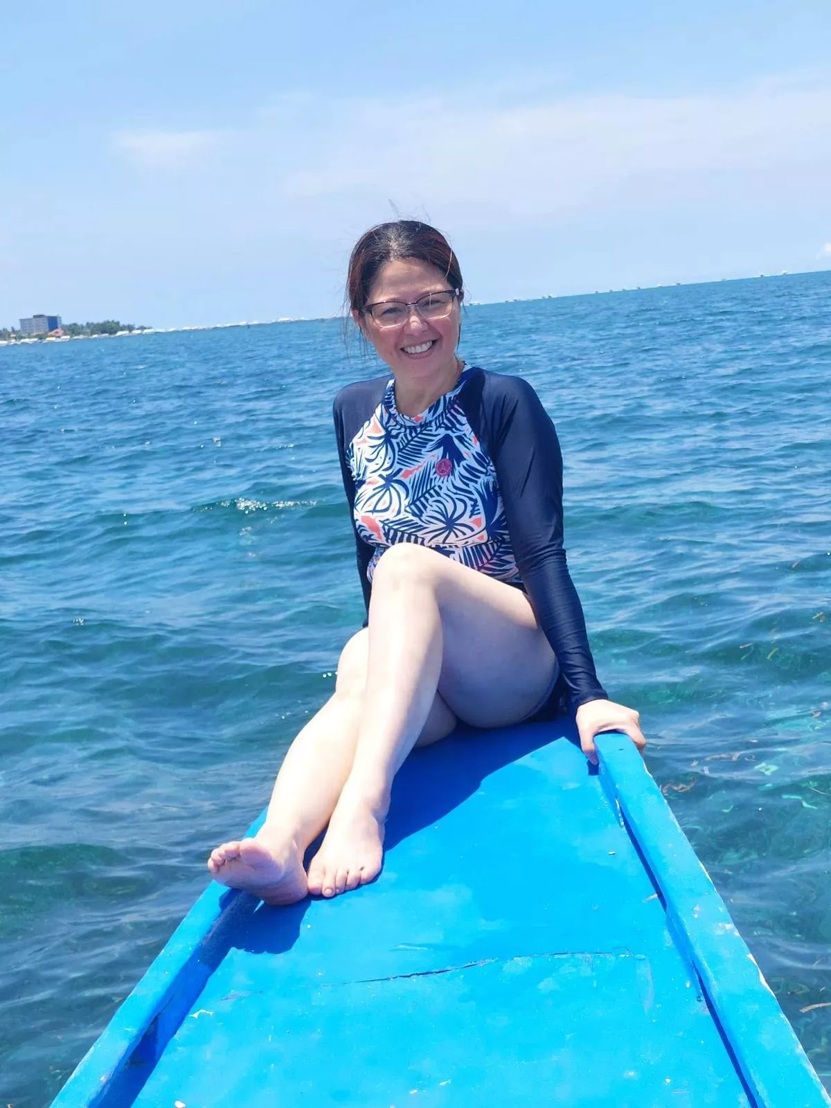 48yr old mom. Be nice please! posted by Unusual-Operation494