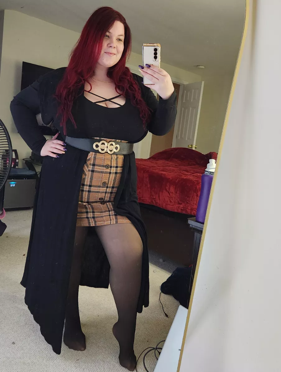 After Work Pic, Classy yet Sassy😉 posted by CrimsonCurves9