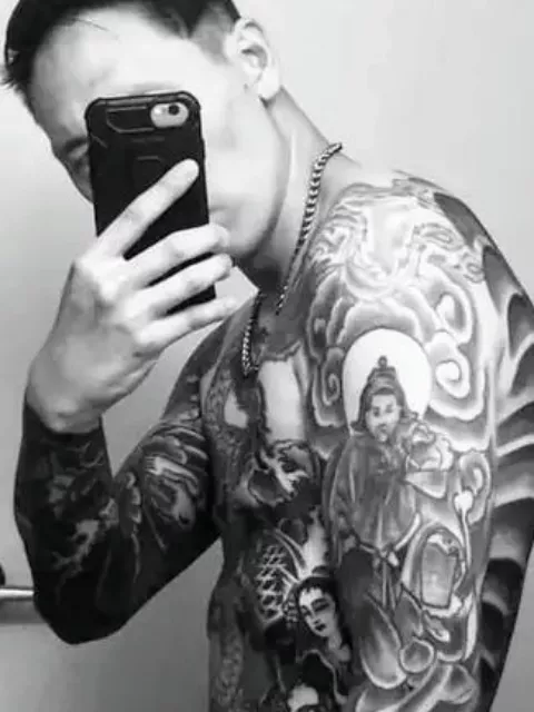 Any Canadians feel like chatting? posted by MasterShadowBoxer