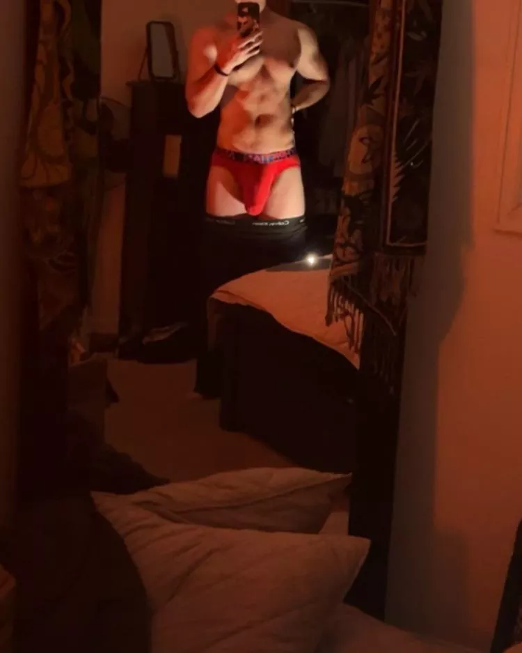 cuddle worthy? posted by NoPaleontologist8759