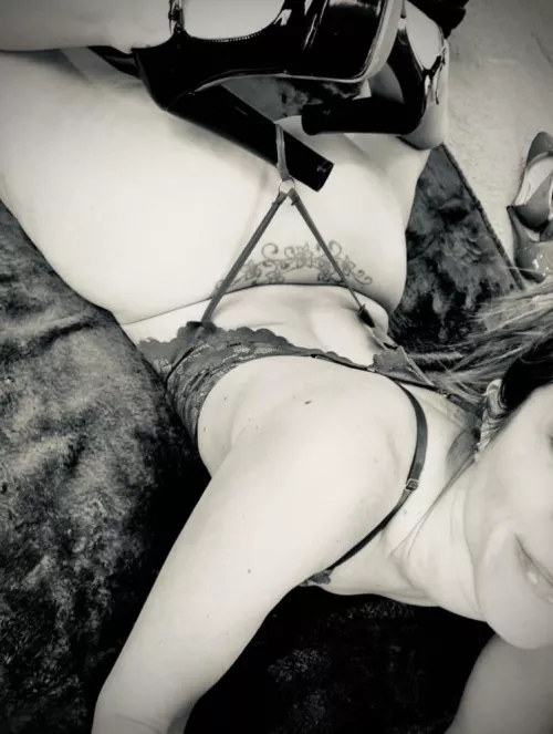 Floss anyone? by New-Panda-4202