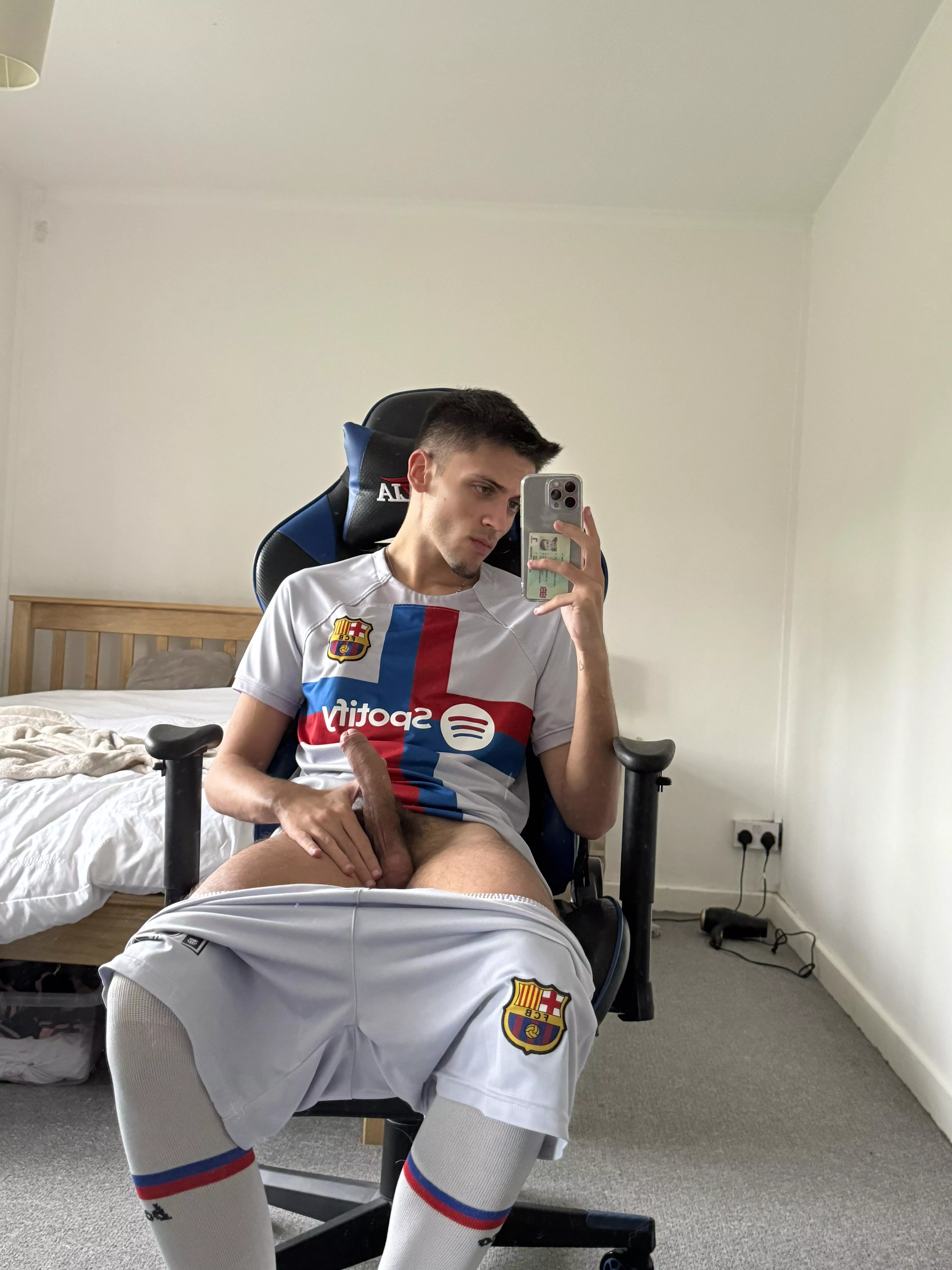 football makes me horny posted by josh07103