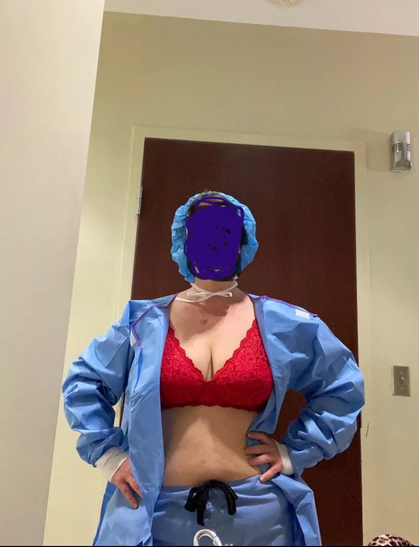 Getting ready to scrub in posted by CurvyCleverLady