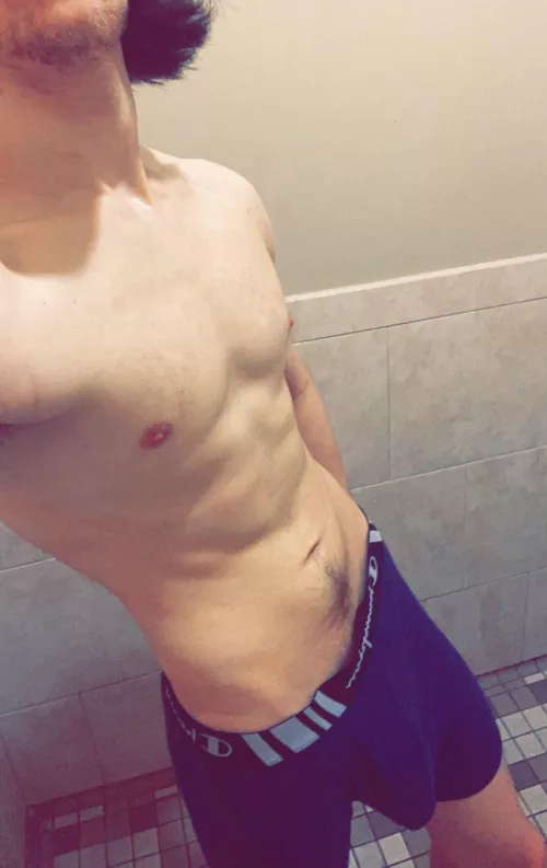 Hangin out by Dasoulcleaver