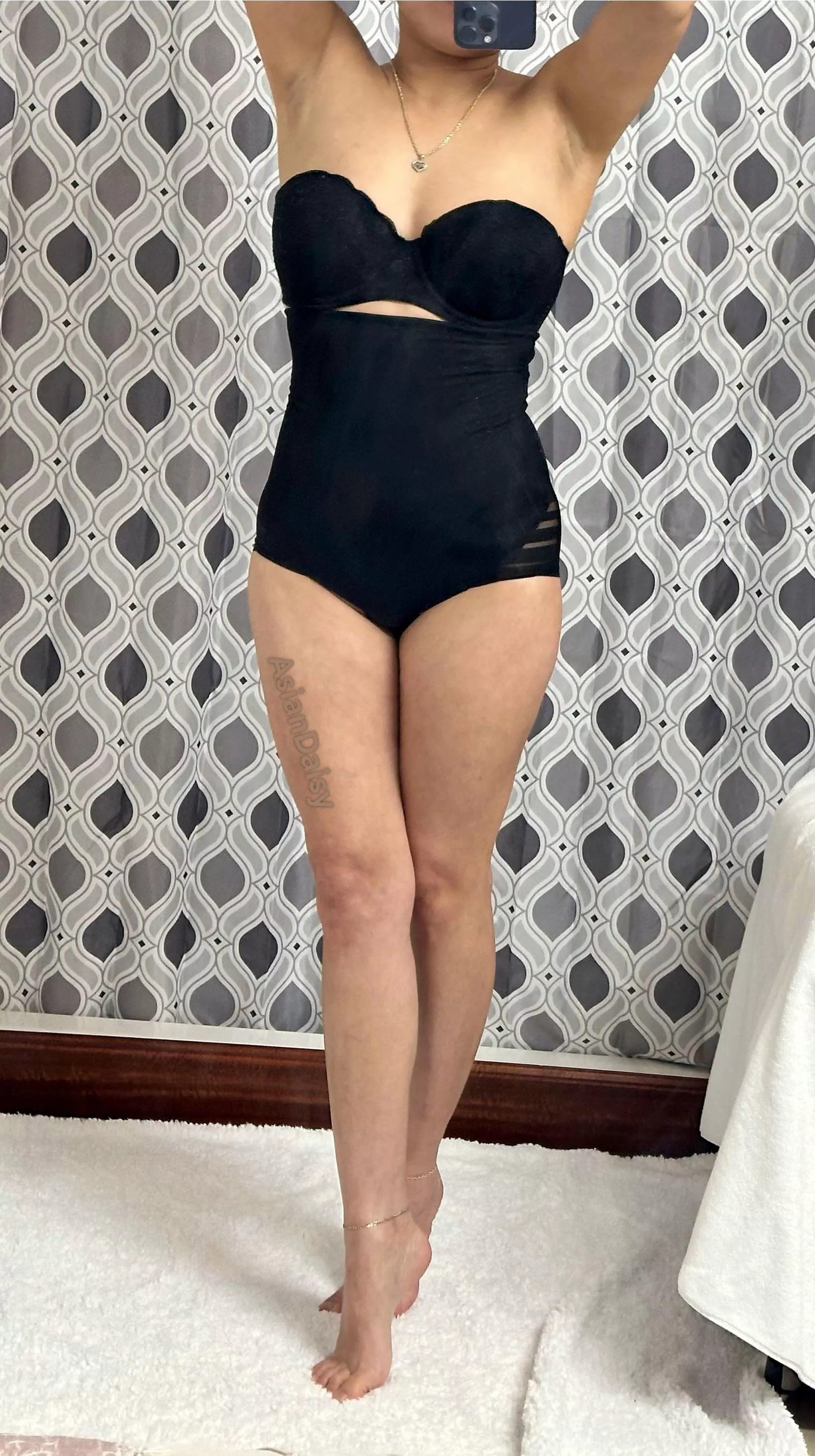 Having fun in black :) posted by AsianDaisy