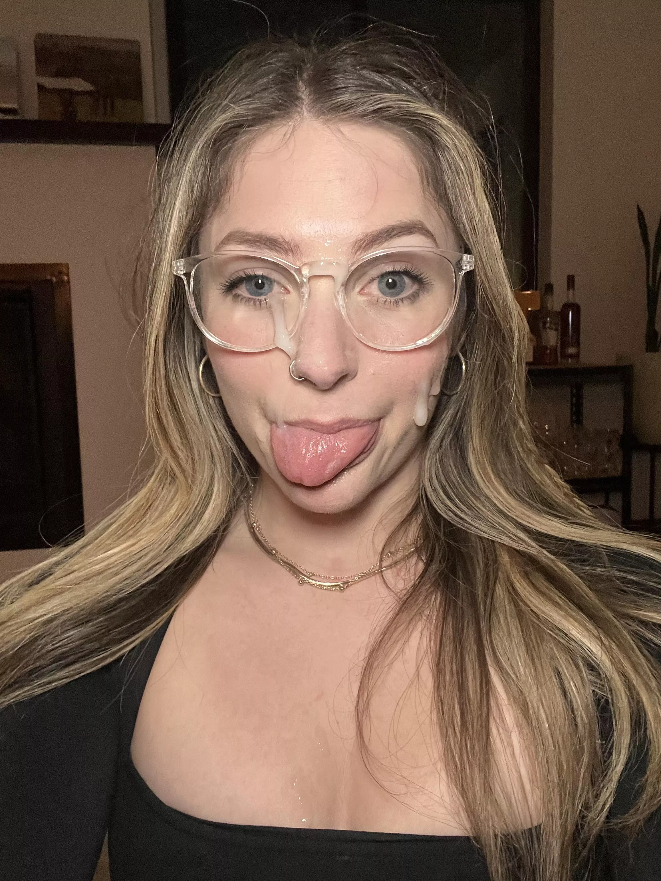 I love it having my glasses covered 🤭 posted by jessnjamez