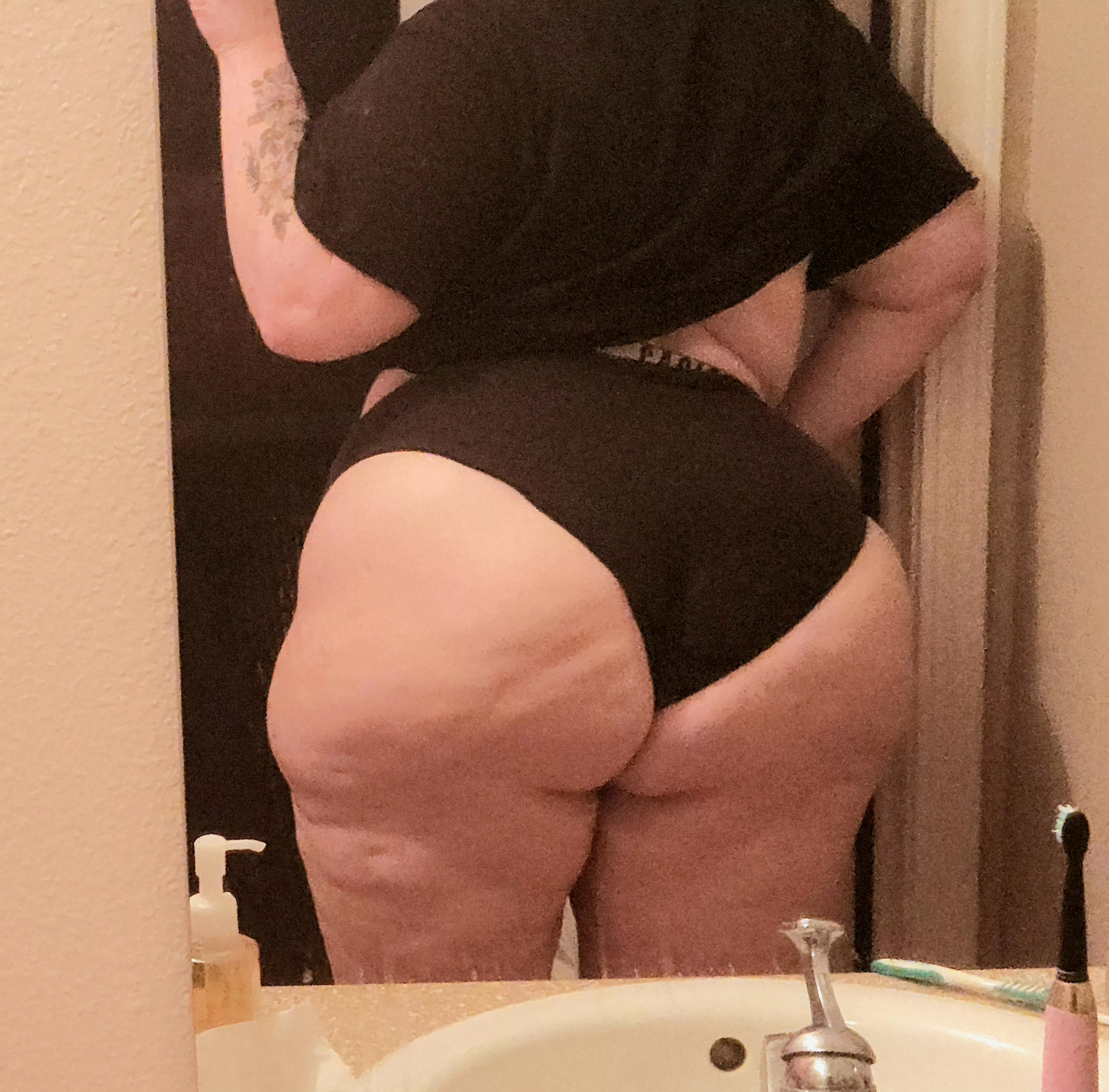 I need spankings! posted by Virgosapphire81