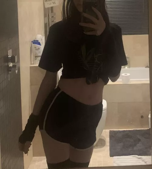 i should probably go to sleep but it’s the only time i get to look like this :/ … :3 by Femb_T