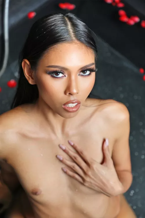 is being skinny a turn off, what do you think by Lil_cutiep