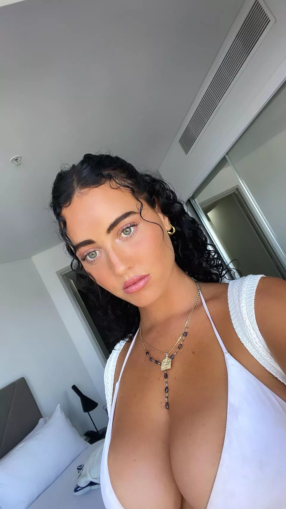 IUTR posted by coldgusto984